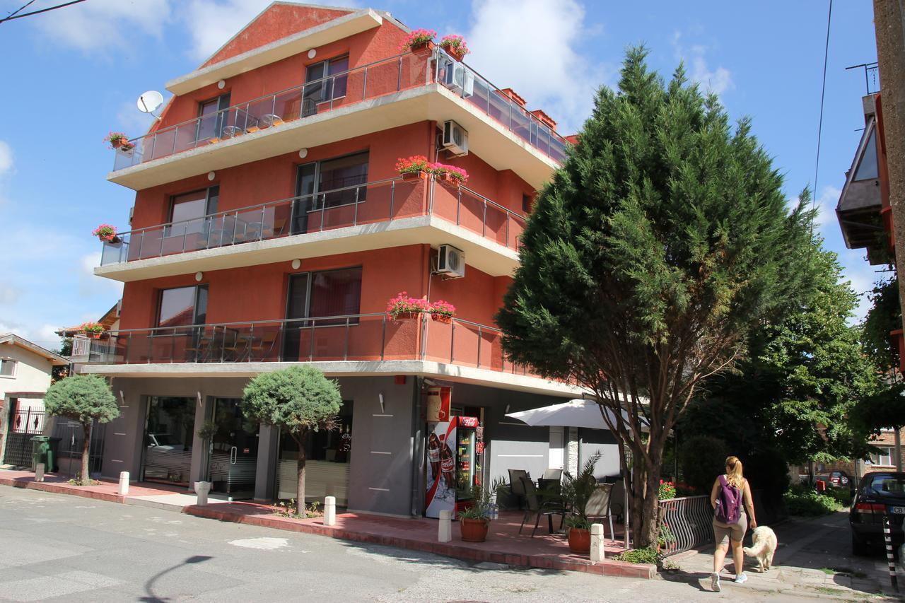 Aparthotel Elly Pomorie Exterior photo